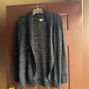 Merona Black/White Sweater Size Large